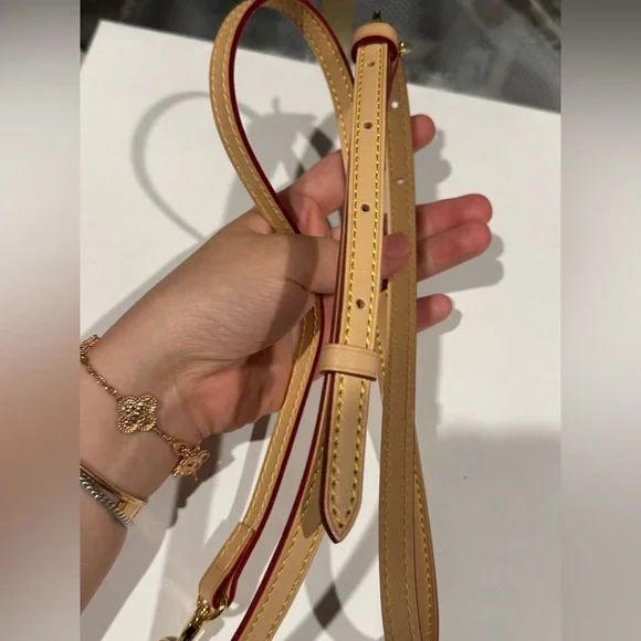 🔥Louis Vuitton Sarah wallet with strap and chain set🔥 - Picture 11 of 14